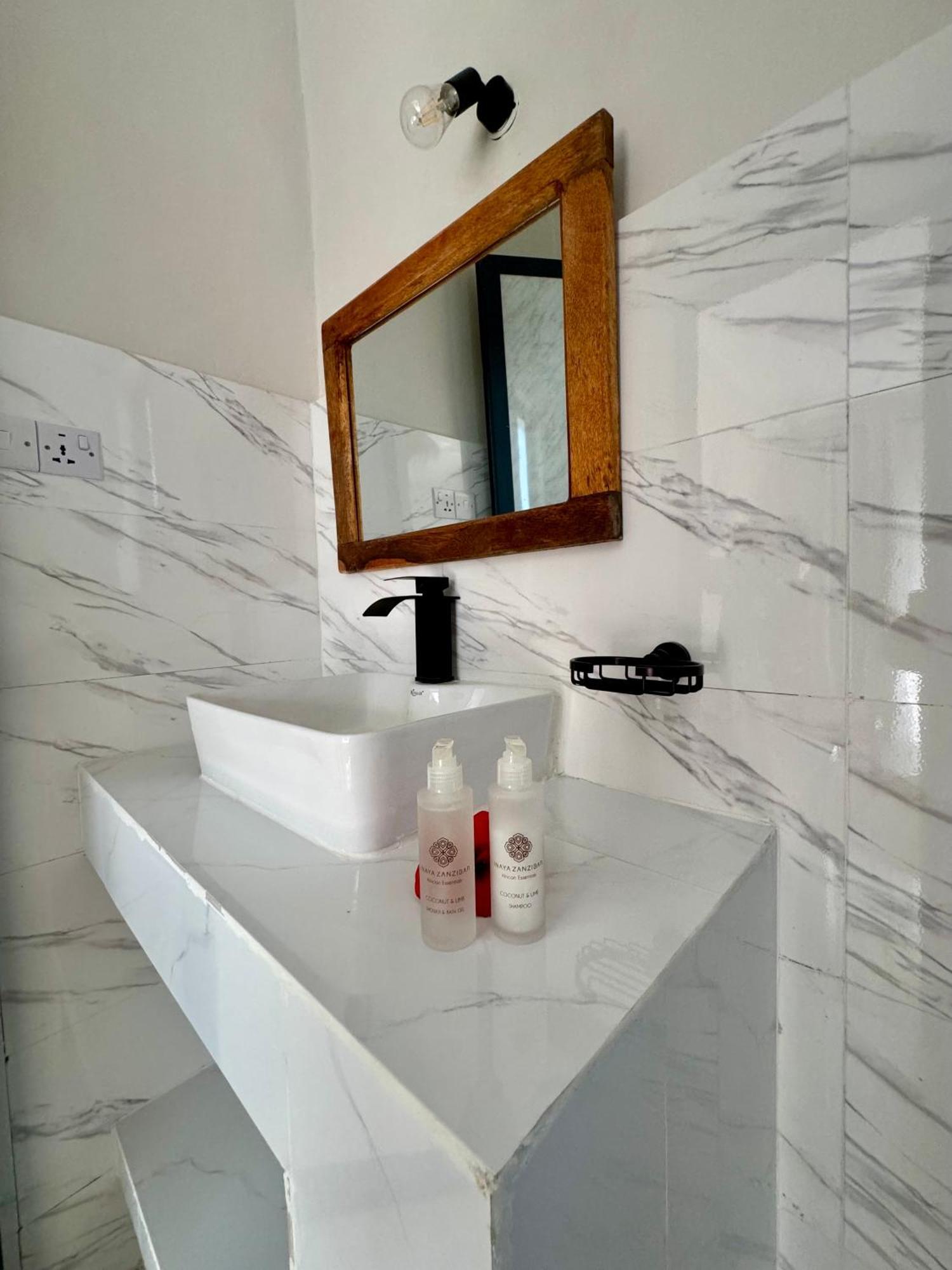Rafiki Hotel Nungwi Beach Dış mekan fotoğraf